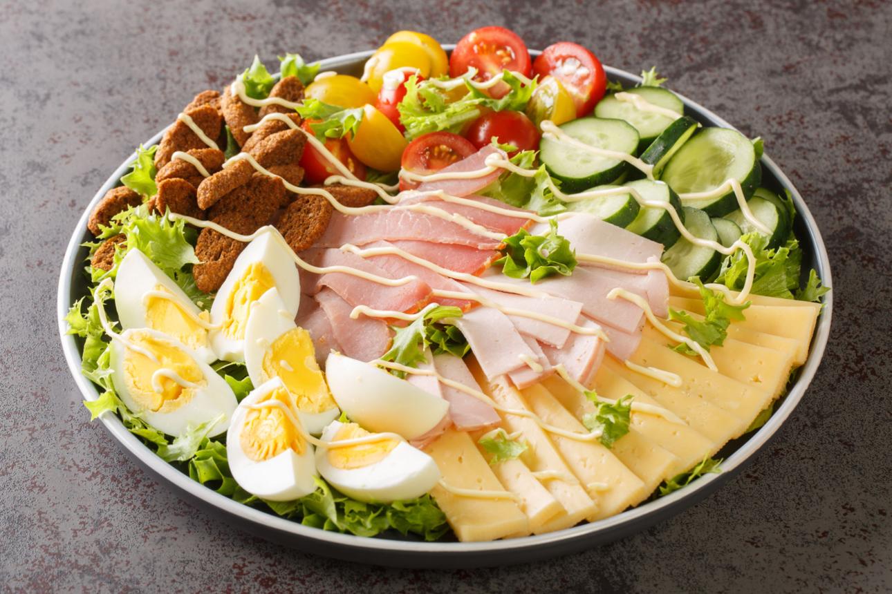 Chef’s Salad w/ Turkey & Ham